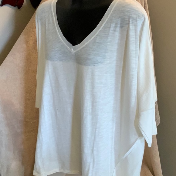 BNWT We the Free // Short Sleeve Tee - Picture 2 of 9